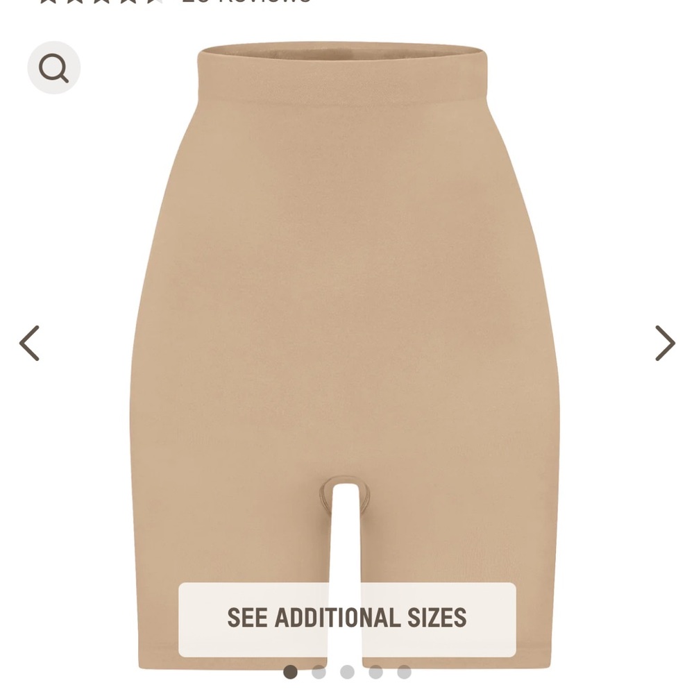 NWT Skims sculpting short above the knee with open gusset, Clay S/M